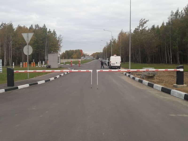 Шлагбаум DoorHan в Саратове с установкой